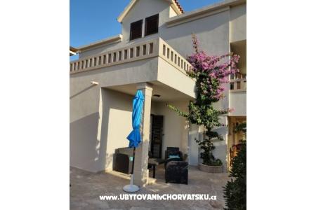 Villa Renata Insel Brac Kroatien