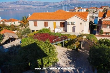 Appartements Karampija foto 2