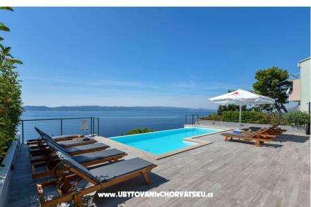 Matko oasis Brela Kroatien