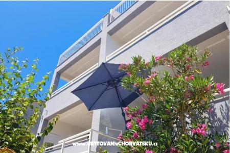 Villa Skalinada Brela Kroatien