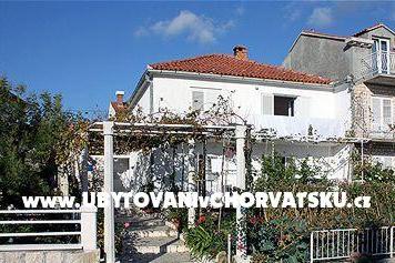 Ferienwohnungen IVE Srebreno foto 2