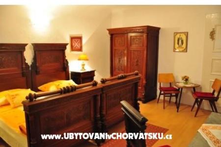 Ferienwohnungen &amp; room Giron foto 5