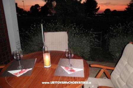 Appartements VIKI foto 4