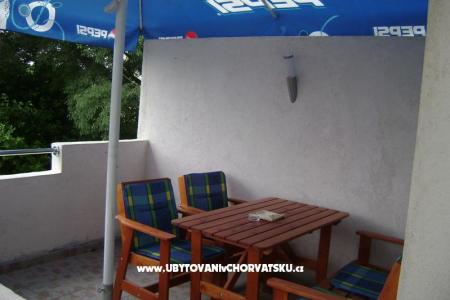 Appartements Diklan Sv. Filip i Jakov Kroatien