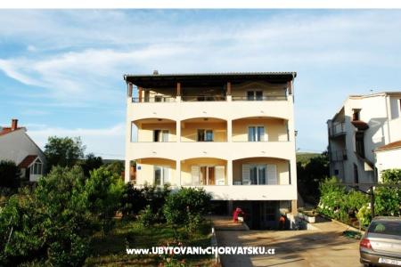 Appartements Iva Sv. Filip i Jakov Kroatien