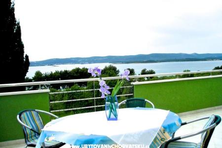 Vila Smirna 4*  mit Pool  foto 4