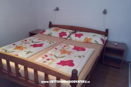 Ferienwohnungen &amp; rooms Brist foto 5