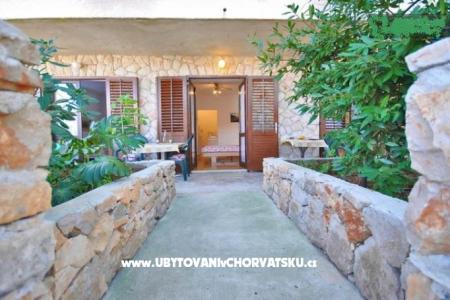 FerienwohnungenNikolinaGrgicevic foto 3