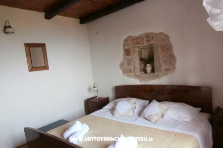 Steinhaus za odmor Ostojić foto 4