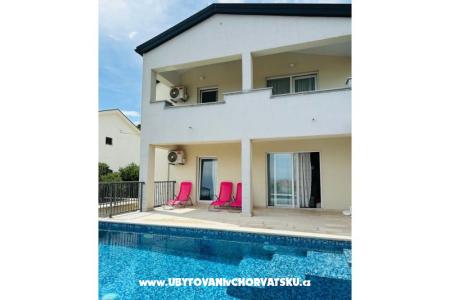 Beachfront Haus Robert mit Pool foto 3