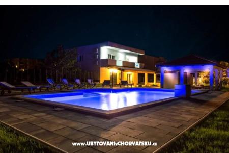 Villa Appartements Marko Kastela Kroatien
