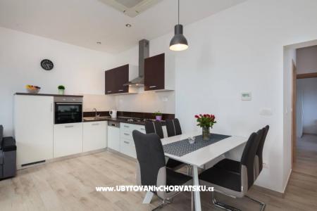 Appartements Ujaković foto 2