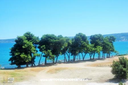 Rumin Appartement 6+2 Kastela Kroatien