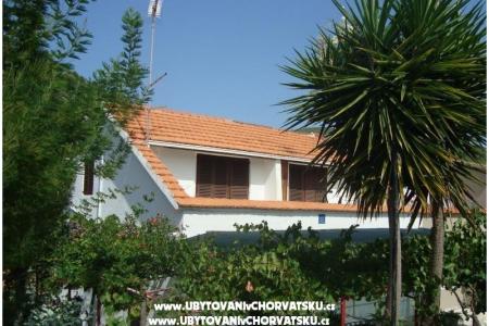 Ferienwohnungen Dea,Lara,Tin foto 2