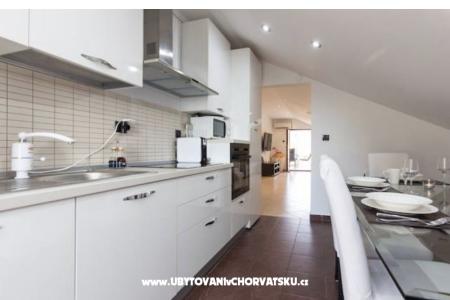 Moderan apartman za 2-10 osoba  foto 3