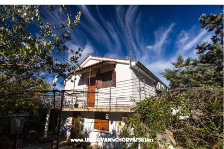 Apartment Rasopasno Lori Insel Krk Kroatien