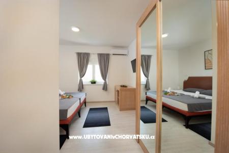 Hotel and Hostel Potpićan foto 3