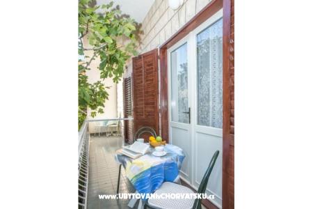 Appartements Nuić foto 3