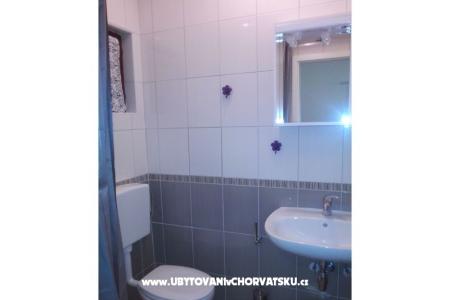 Ferienwohnungen Centar Makarska foto 3