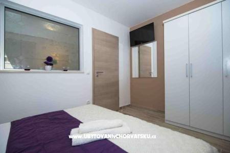 Luxury Ferienwohnungen Makarska foto 2