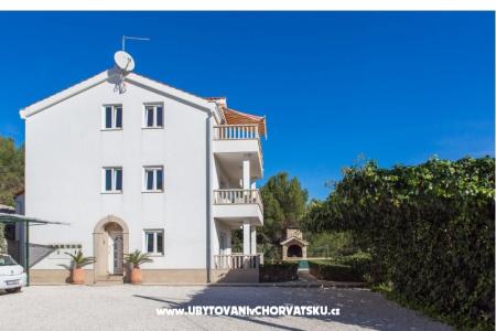 Silvije Appartement Marina - Trogir Kroatien