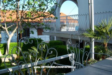 Appartements Jelena foto 4