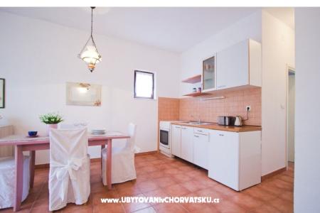 Ferienwohnungen Mango foto 2