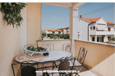 Apartment Betina foto 2