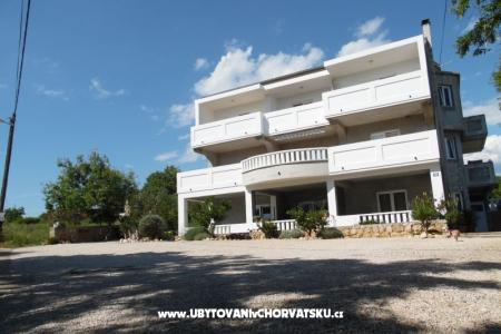Appartements Dabo Novalja - Pag Kroatien