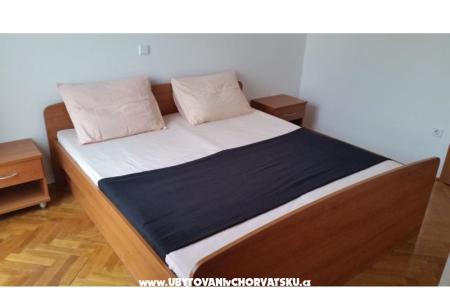 Ferienwohnungen Marija Novalja foto 4