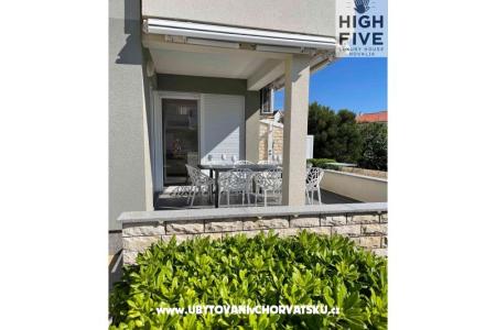 High Five Luxury Haus Novalja foto 4