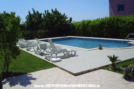 Villa Tina foto 3