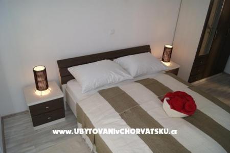 4**** apartments mit Pool  foto 3