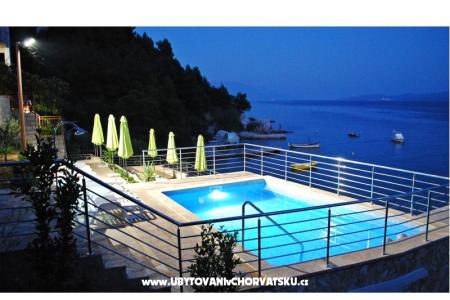 Apartmeni Nostro Omis Kroatien