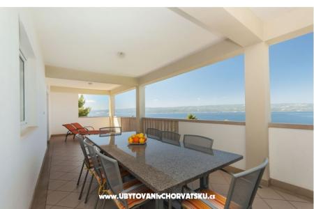 Ferienwohnungen Pezo Omis Kroatien