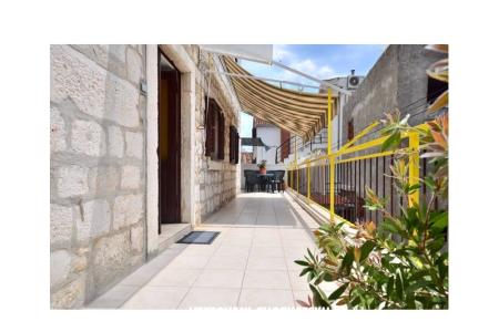 Ferienwohnungen Stari Grad /Omiš center/ foto 3