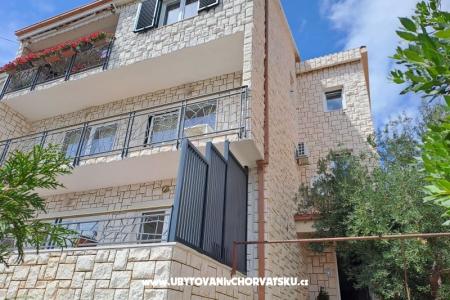 Appartements Toma Omis Kroatien