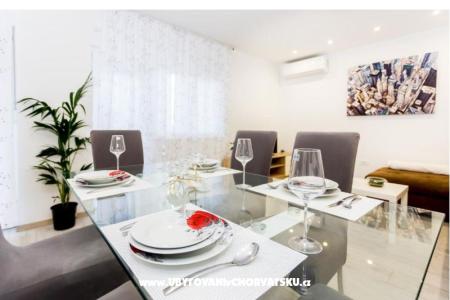 Luxury Suites Juričević Omis Kroatien