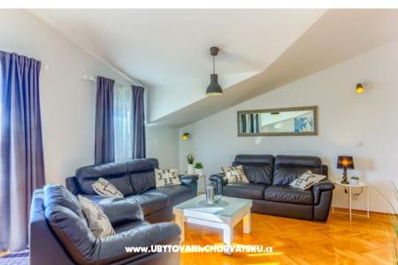 Omiš Wind Rose Appartement foto 3