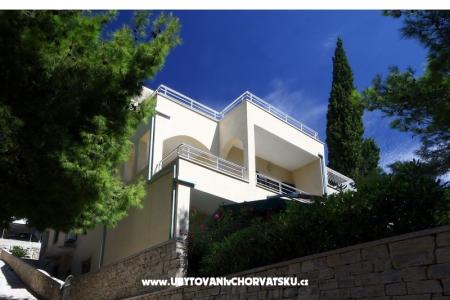 Villa Lubin Omis Kroatien