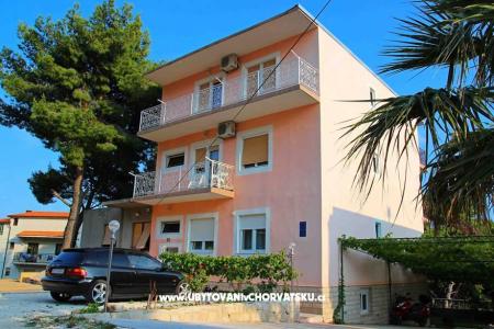 Villa Matijević Omis Kroatien
