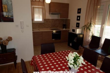 Ferienwohnungen Jakov foto 5