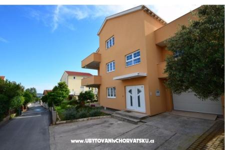 Appartements Ćurković foto 3