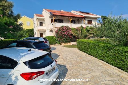 Appartements Pastorčić Ivo  Insel Pag Kroatien