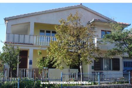 Appartements Ćićo Starigrad Paklenica Kroatien