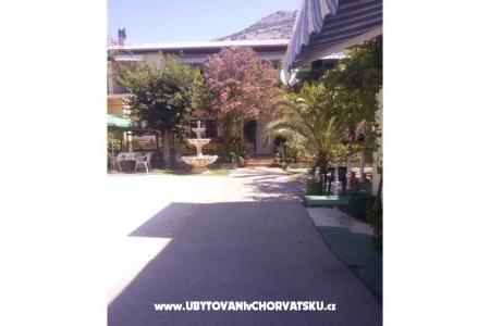 Appartements Vitrenik Starigrad Paklenica Kroatien