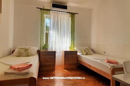 Ferienwohnungen Danica - near beach foto 4