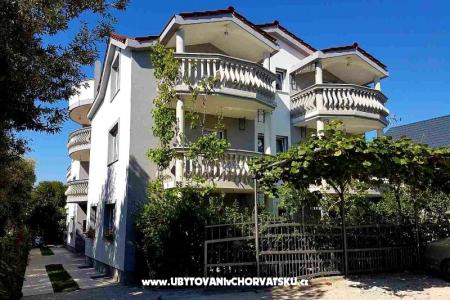 Appartements Ivišić Pakostane Kroatien