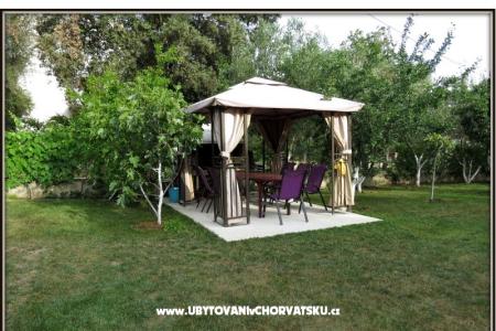Appartements Ivišić foto 3
