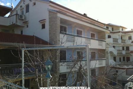 Vila Ruži Pakostane Kroatien